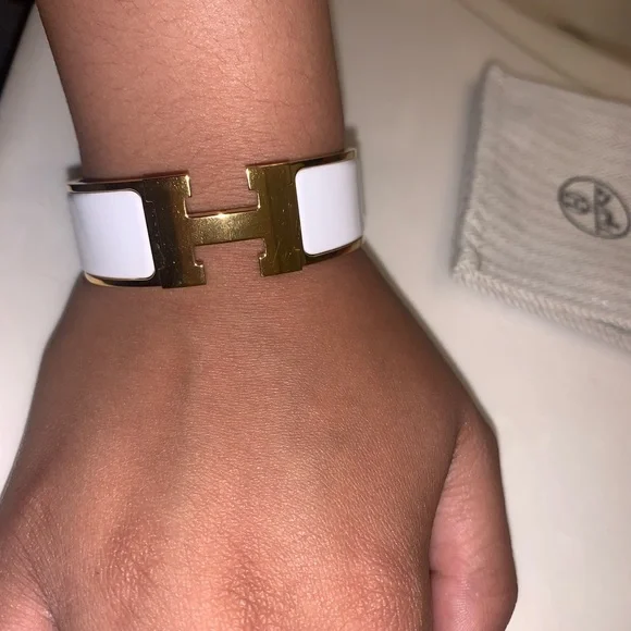 💯AUTHENTIC Hermes clic clac bracelet. Size PM. EXCELLENT CONDITION!! - Picture 3 of 4